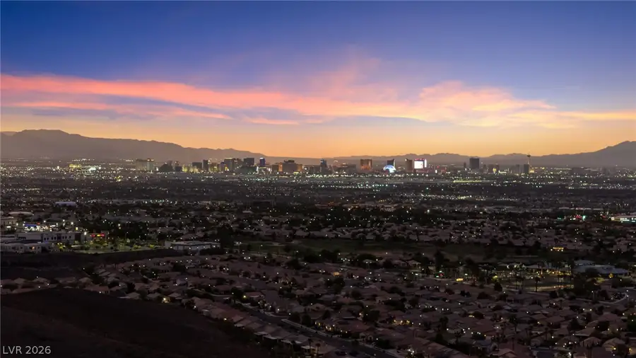 1948 Regal Bluff Drive, Henderson, NV 89052 - #2
