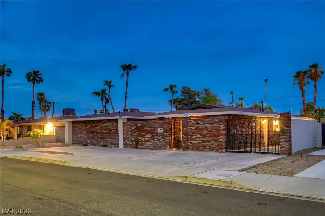 2101 Santiago Street, Las Vegas, NV 89104 - #1