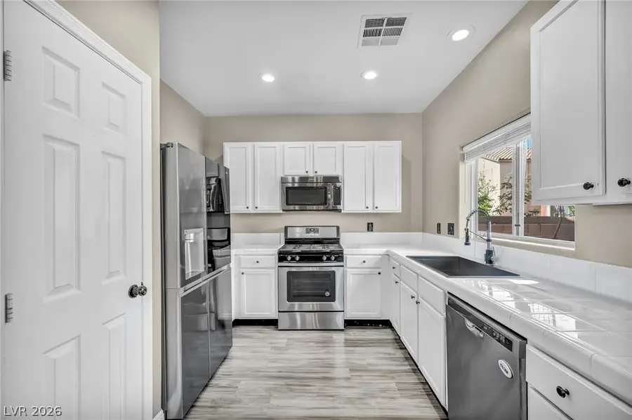 5531 Nickel Ridge Way, Las Vegas, NV 89122 - #3