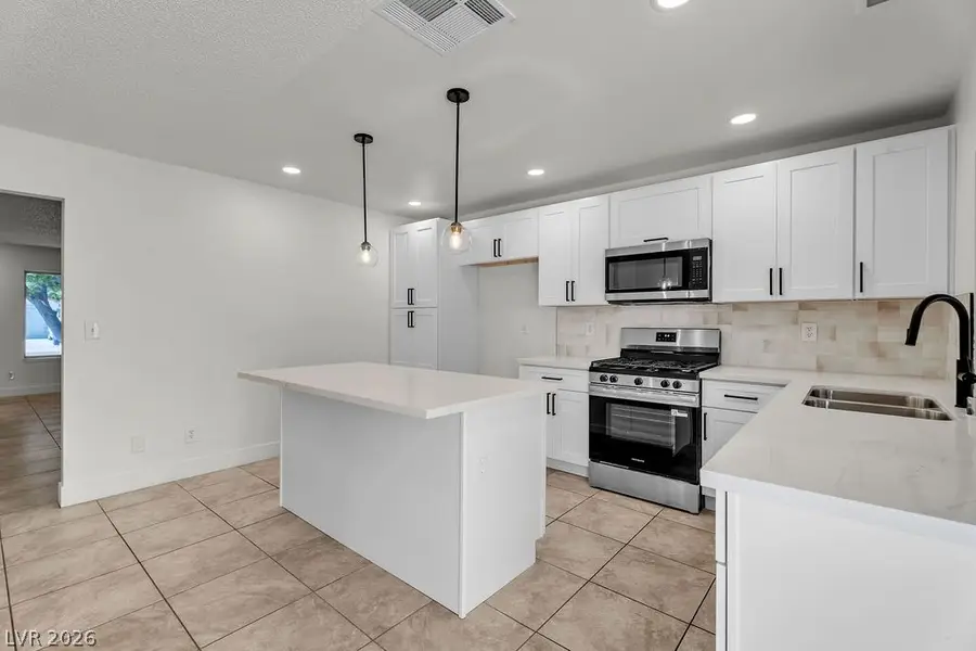 4340 Wendy Lane, Las Vegas, NV 89115 - #2