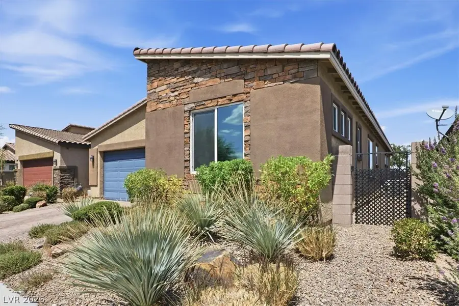 2128 Del Aqua Avenue, Henderson, NV 89002 - #3
