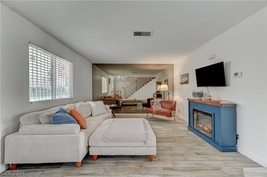 3447 Garden East Drive, Las Vegas, NV 89121 - #3