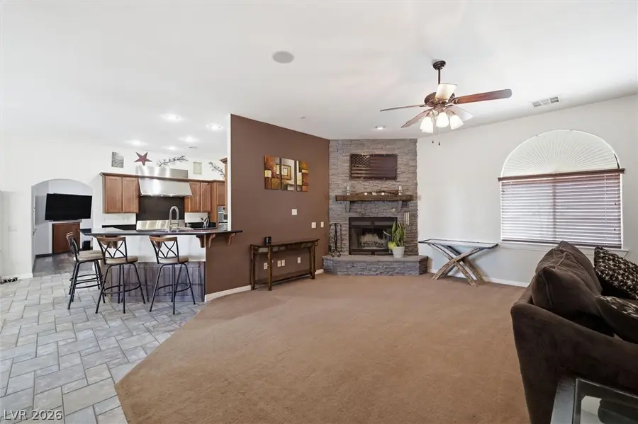 3890 Oakleaf Avenue, Pahrump, NV 89048 - #3