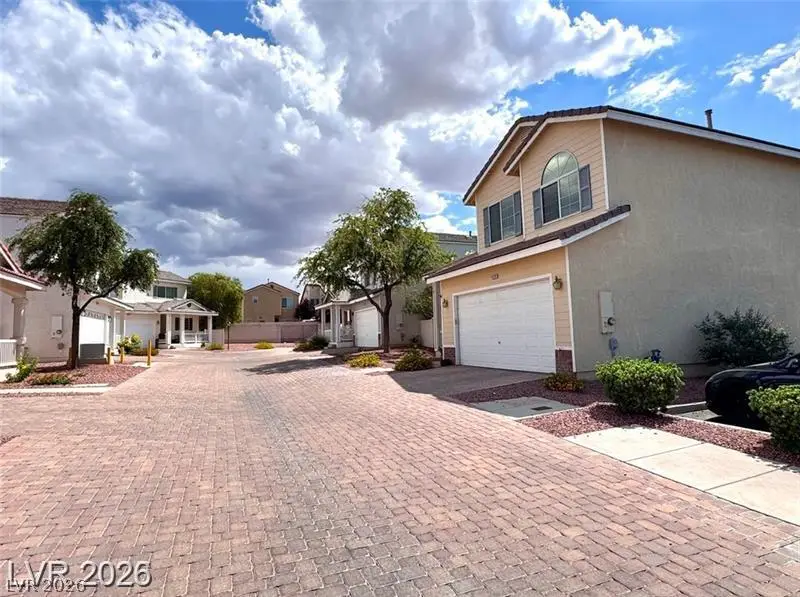 1529 Tillman Falls Avenue, Las Vegas, NV 89183 - #2