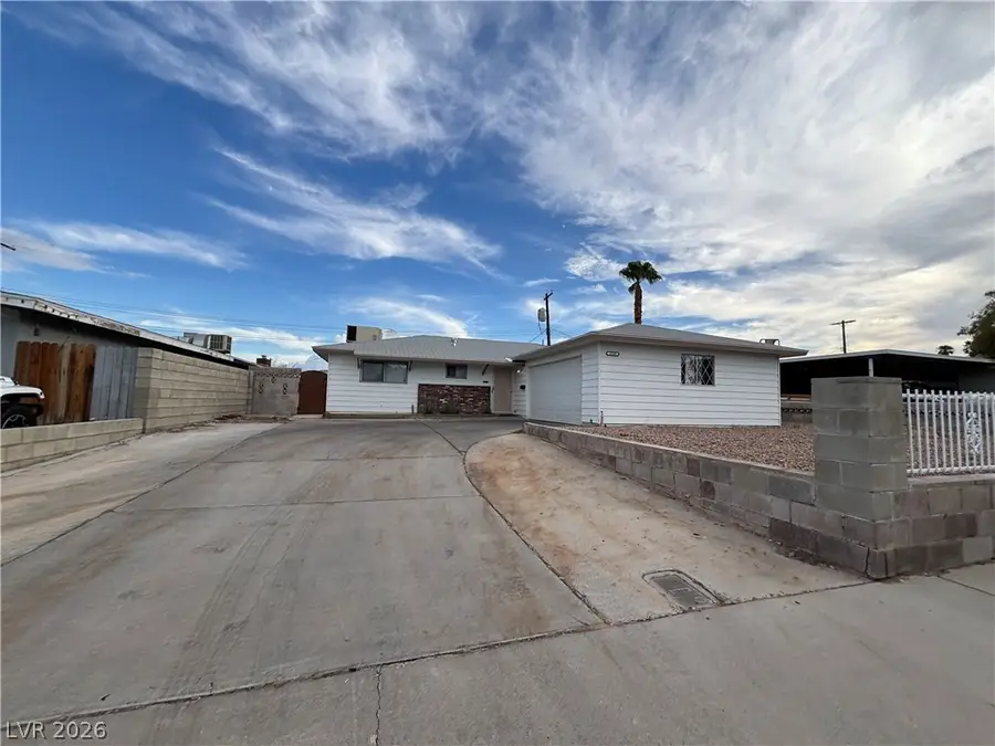 6325 Elton Avenue, Las Vegas, NV 89107 - #2
