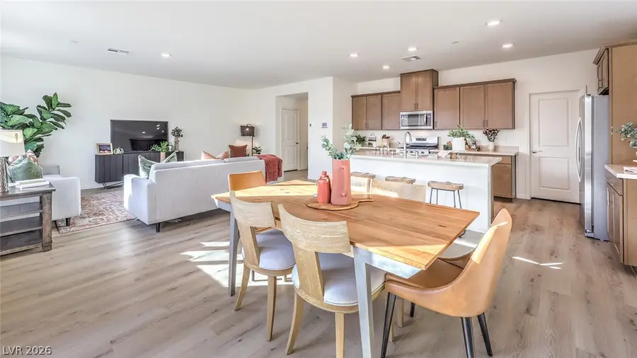 561 Ivory Peacock Ct, Henderson, NV 89011 - #2