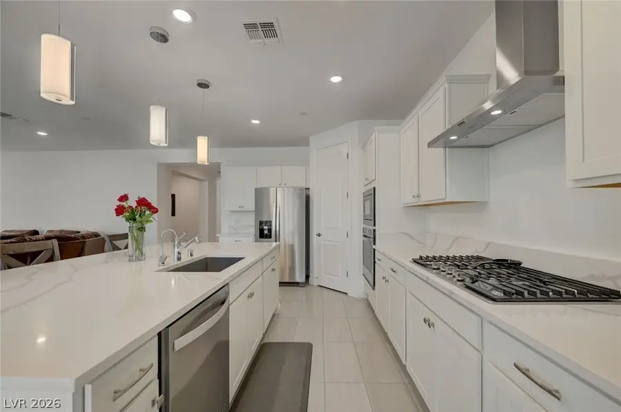 6557 Corsari Ridge Street, Las Vegas, NV 89166 - #3