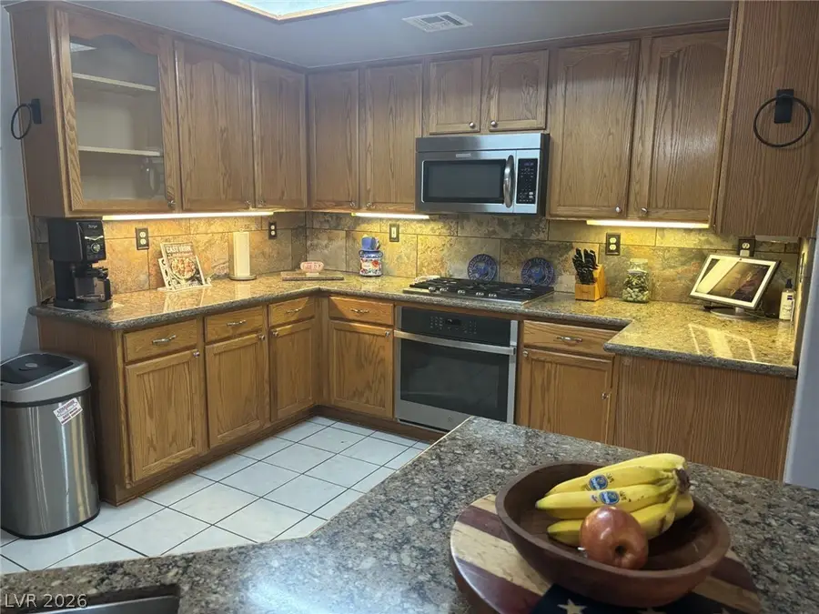 451 Steven, Pahrump, NV 89060 - #3