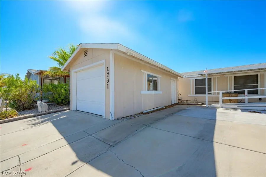 1731 Esquina Street, Laughlin, NV 89029 - #3