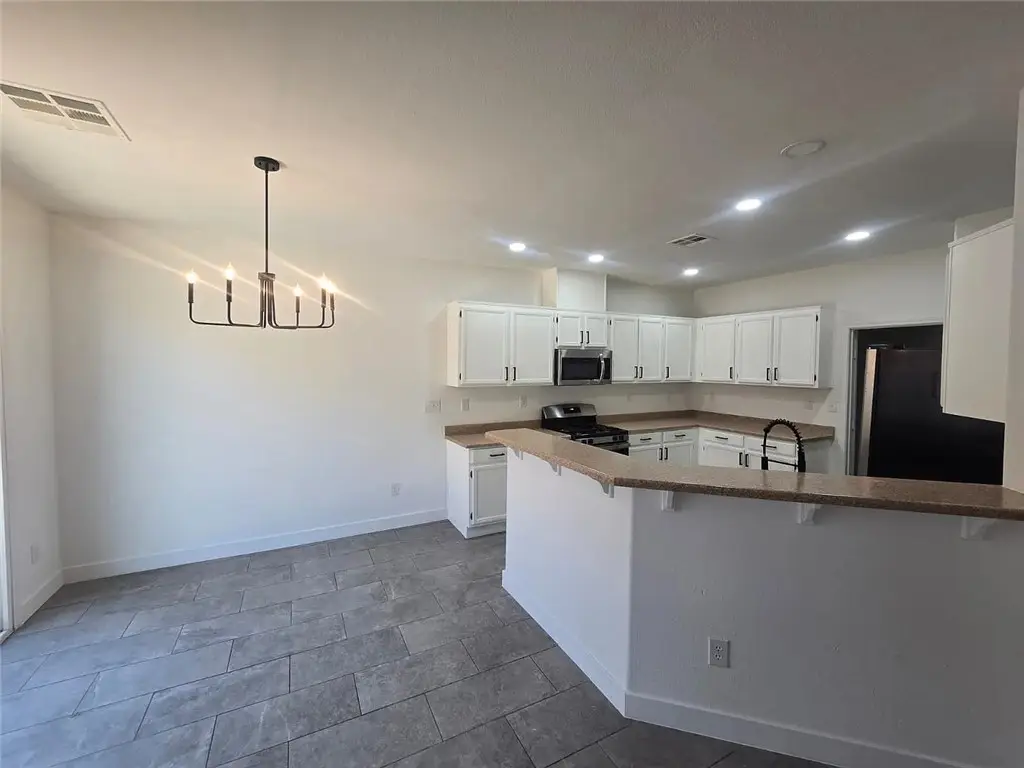 6158 Calm Breeze Avenue #103, Las Vegas, NV 89108 - #1