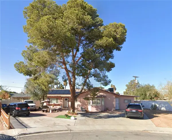 3554 Regents Circle, Las Vegas, NV 89121
