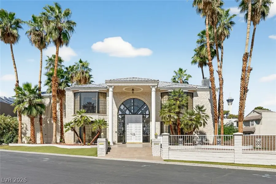 2834 Queens Courtyard Divide, Las Vegas, NV 89109 - #3