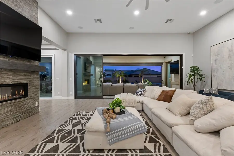 9841 W El Campo Grande Avenue, Las Vegas, NV 89149 - #2