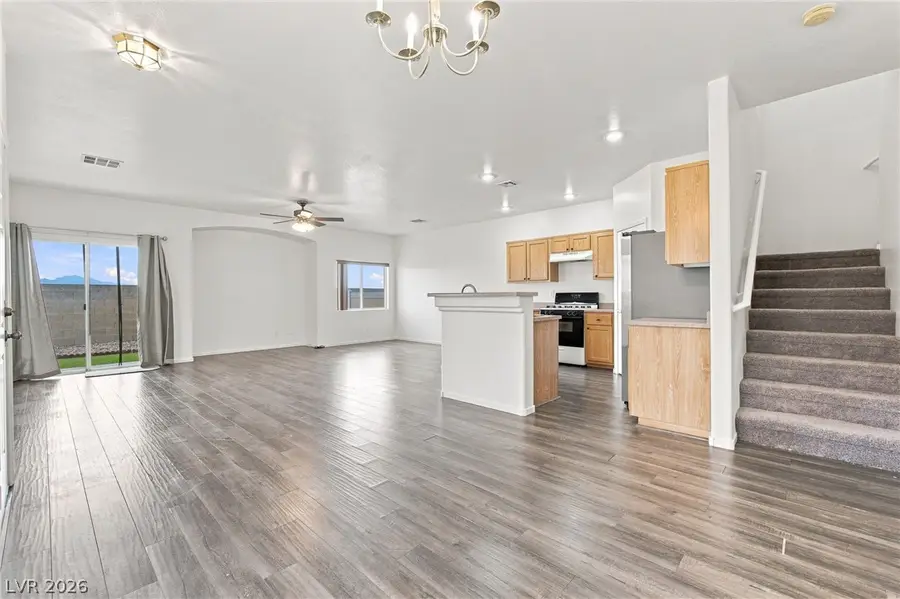 6445 Za Zu Pitts Avenue #103, Las Vegas, NV 89122 - #2