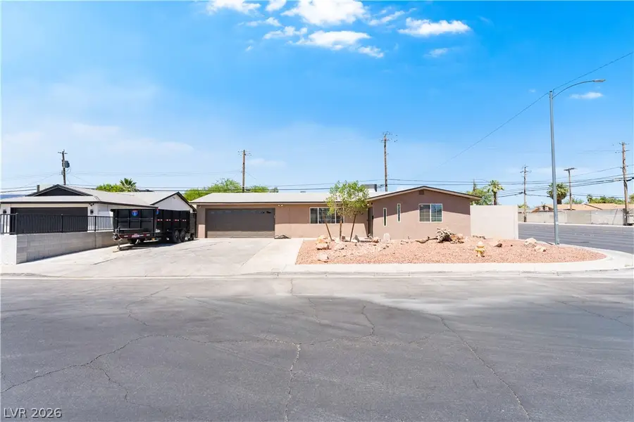 3313 El Camino Real, Las Vegas, NV 89121 - #3