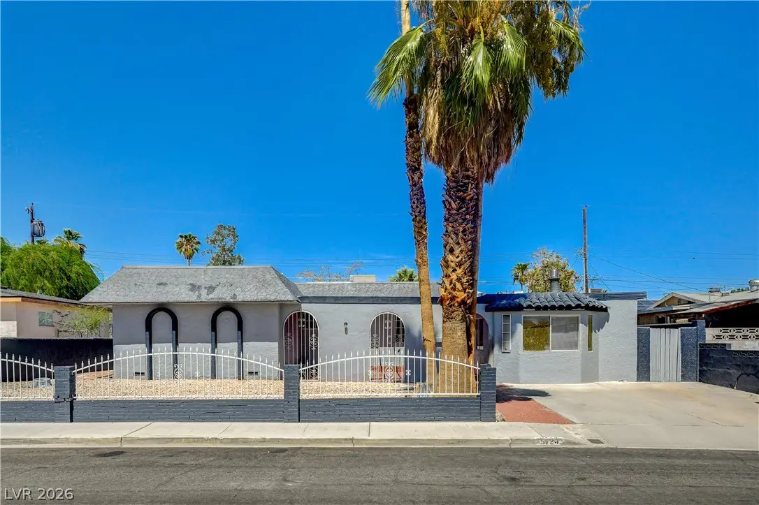5724 Idle Avenue, Las Vegas, NV 89107 - #1