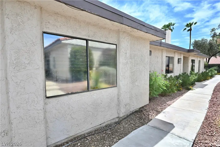 3133 Pradera Circle, Las Vegas, NV 89121 - #3