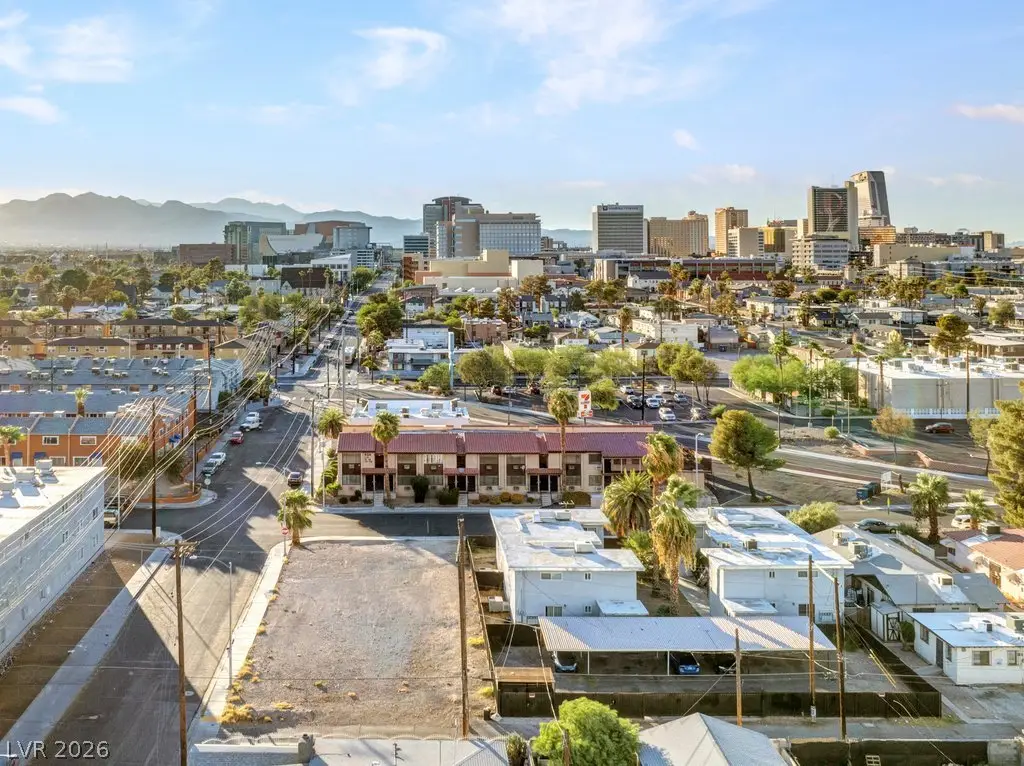 423 13th Street, Las Vegas, NV 89101 - #1