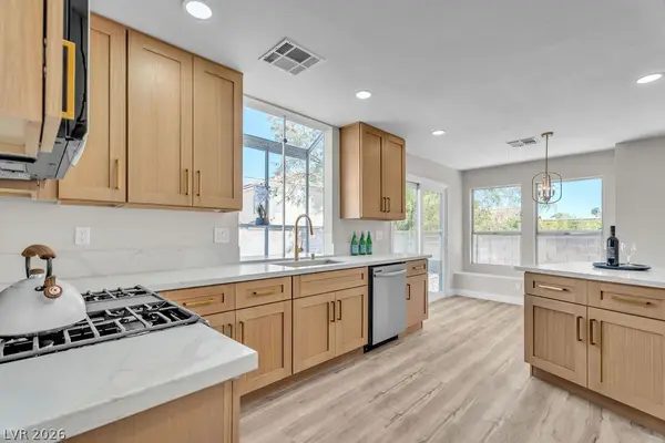 1914 Pintura Circle, North Las Vegas, NV 89031