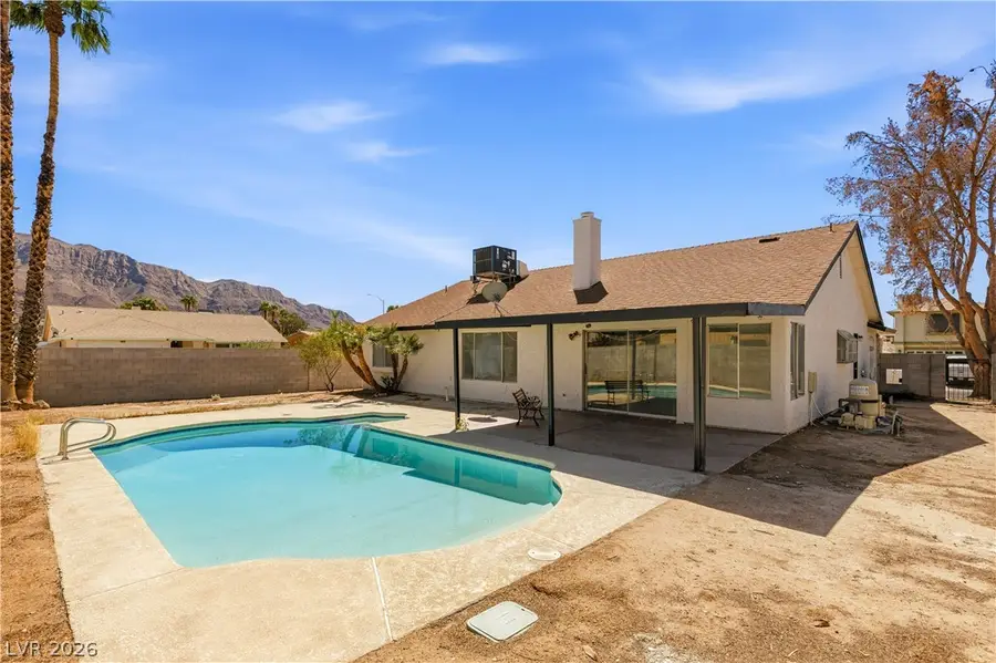 6058 Mirror Lake Drive, Las Vegas, NV 89110 - #2