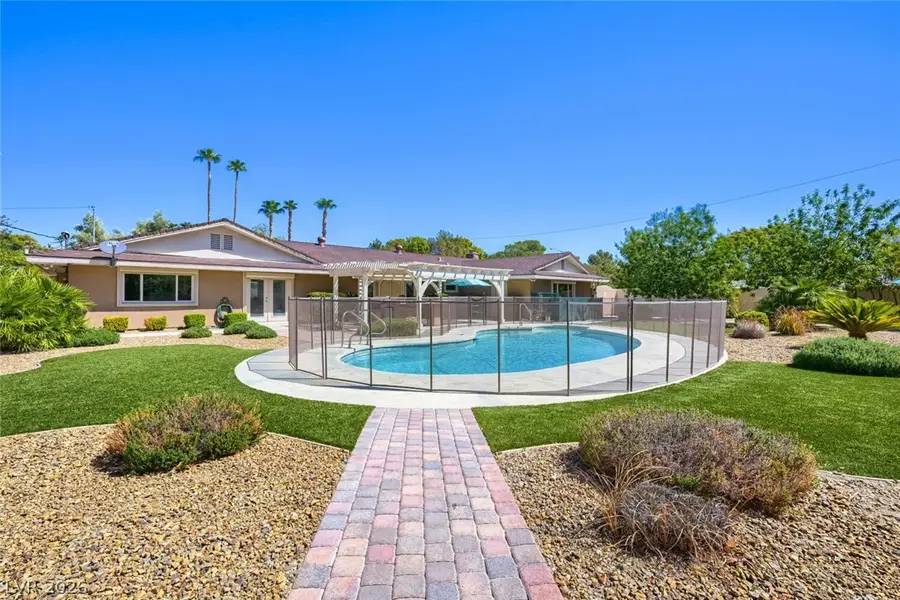 3101 Conners Drive, Las Vegas, NV 89107 - #3