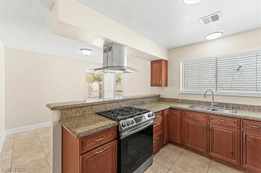 5570 White Cap Street, Las Vegas, NV 89110 - #3