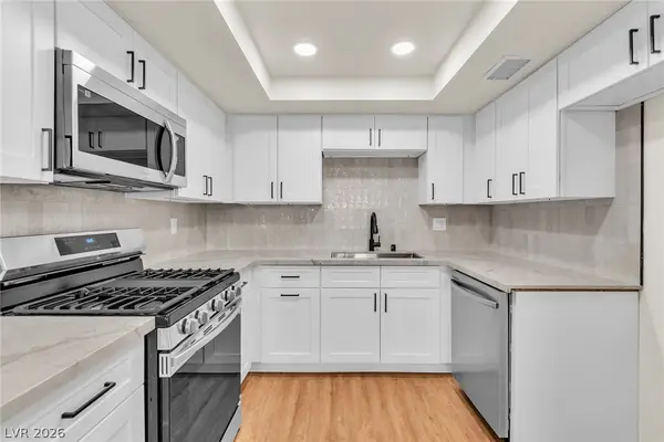 2256 Tall Pine Drive, Las Vegas, NV 89108