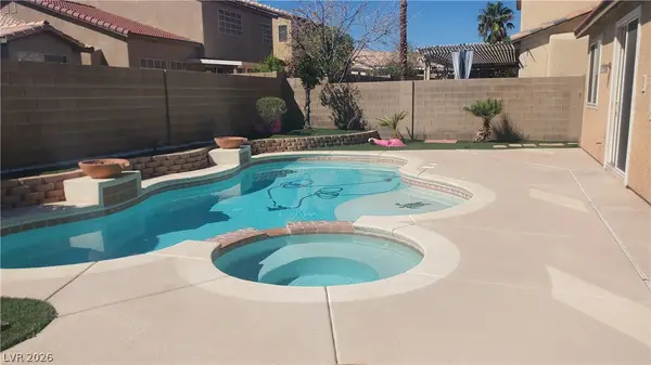7471 Burnt Oak Avenue, Las Vegas, NV 89113