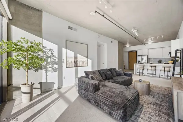 353 E Bonneville Avenue #421, Las Vegas, NV 89101