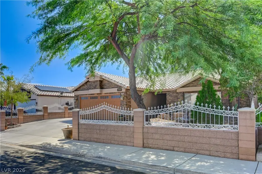 4605 Rachel Ann Avenue, North Las Vegas, NV 89031 - #2