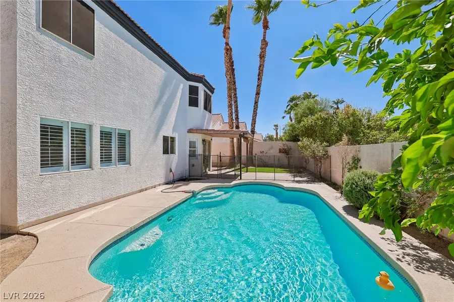 17 Golf View Drive, Henderson, NV 89074 - #2