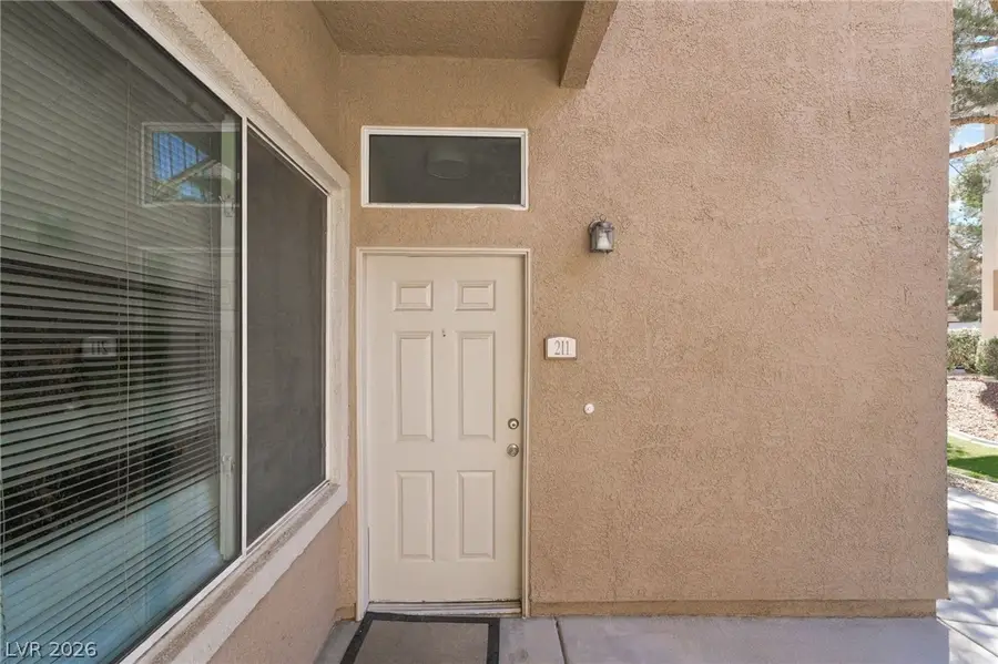 2305 W Horizon Ridge Parkway #211, Henderson, NV 89052 - #3