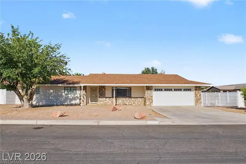 2090 Lucerne Street, Las Vegas, NV 89104 - #1
