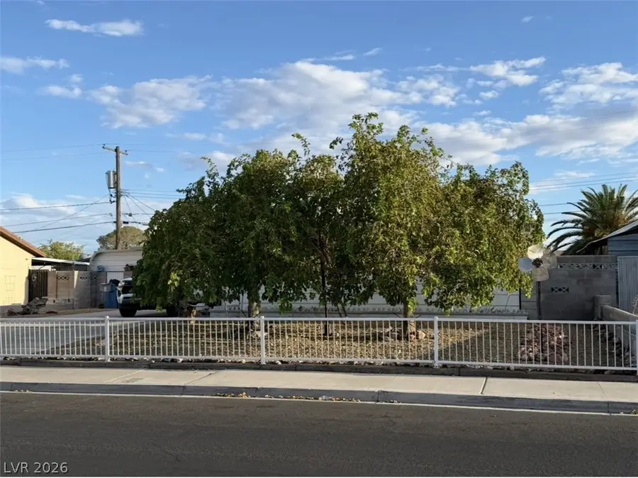 5713 Harmony Avenue, Las Vegas, NV 89107 - #2