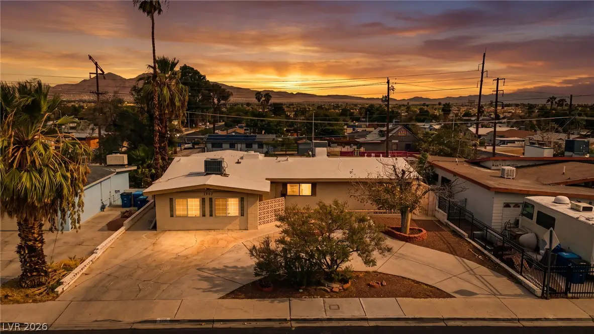 1905 S 17th Street, Las Vegas, NV 89104 - #1