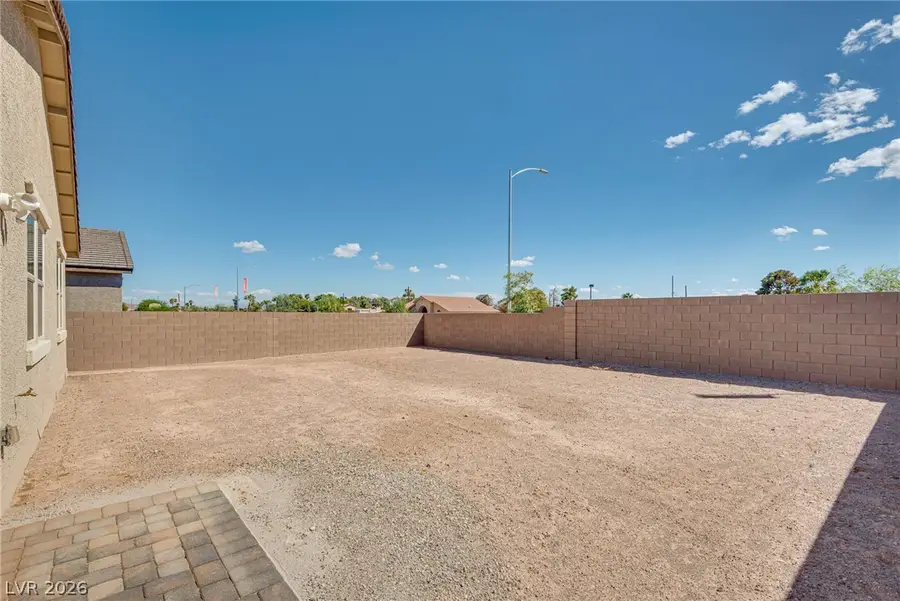 4715 Tindra Avenue, Las Vegas, NV 89121 - #3