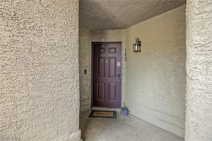 5042 S Rainbow Boulevard #102, Las Vegas, NV 89118 - #3