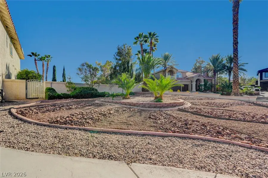 8709 Kingship Court, Las Vegas, NV 89129 - #3