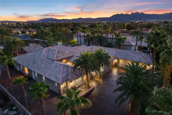 6625 W El Campo Grande Avenue, Las Vegas, NV 89130