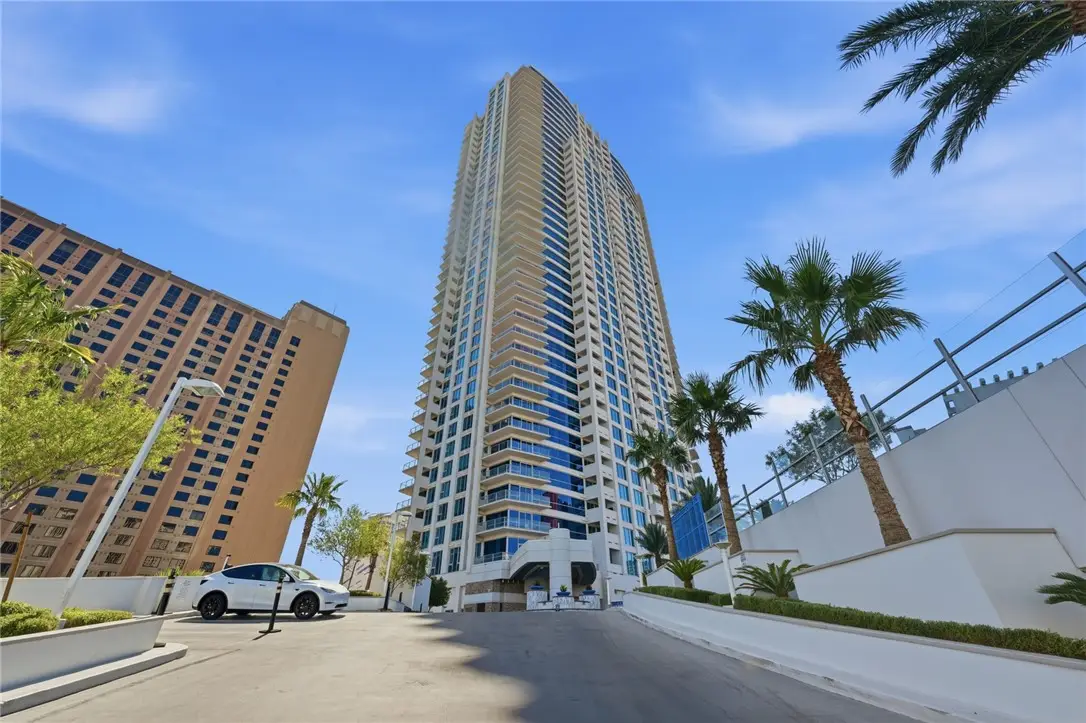 2700 Las Vegas Boulevard #3304, Las Vegas, NV 89109 - #1
