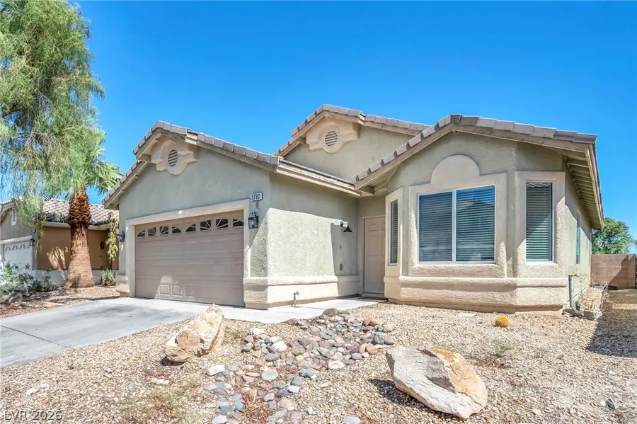 3792 Winter Whitetail Street, Las Vegas, NV 89122 - #2