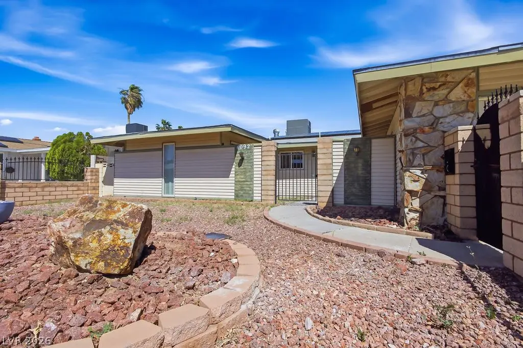 4092 E Harmon Avenue, Las Vegas, NV 89121 - #1
