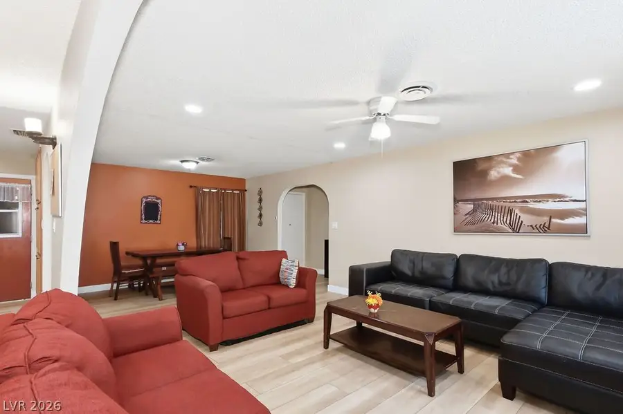 4092 E Harmon Avenue, Las Vegas, NV 89121 - #3