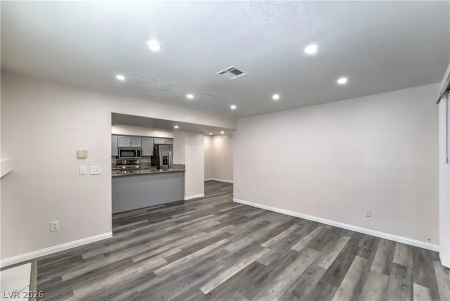 2725 S Nellis Boulevard #1078, Las Vegas, NV 89121 - #3