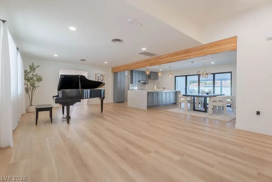 2106 W Oakey Boulevard, Las Vegas, NV 89102 - #3