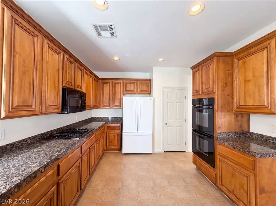 360 S Milan Street, Henderson, NV 89015 - #2