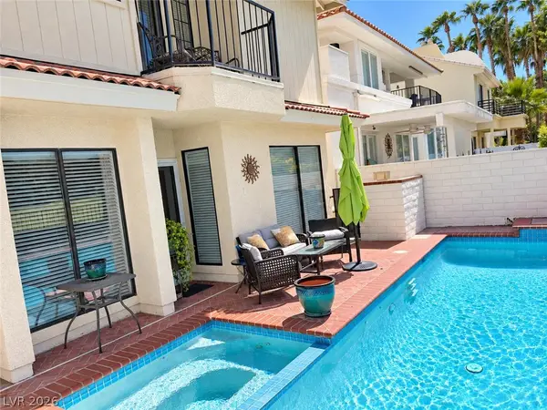 2823 Queens Courtyard Drive, Las Vegas, NV 89109