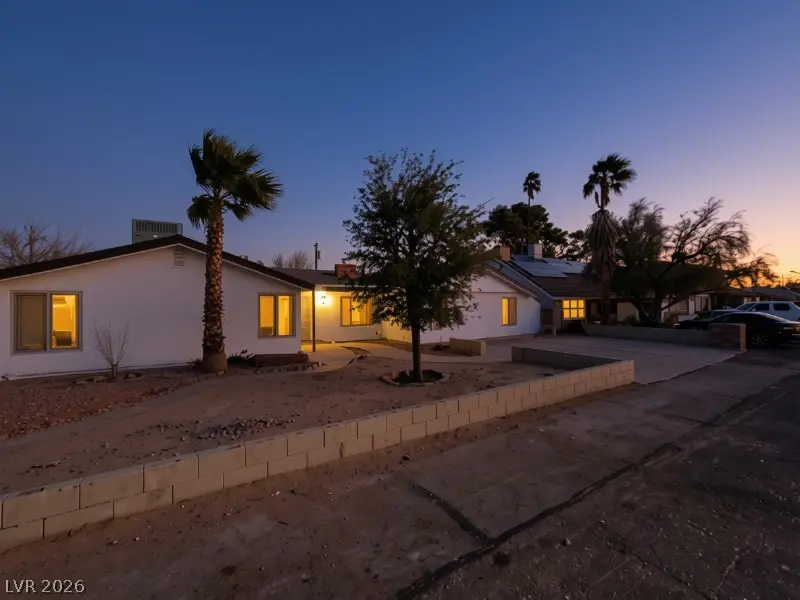 1710 Shadow Mountain Place, Las Vegas, NV 89108 - #1