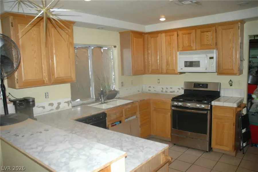 1821 Candle Bright Drive, Henderson, NV 89074 - #2