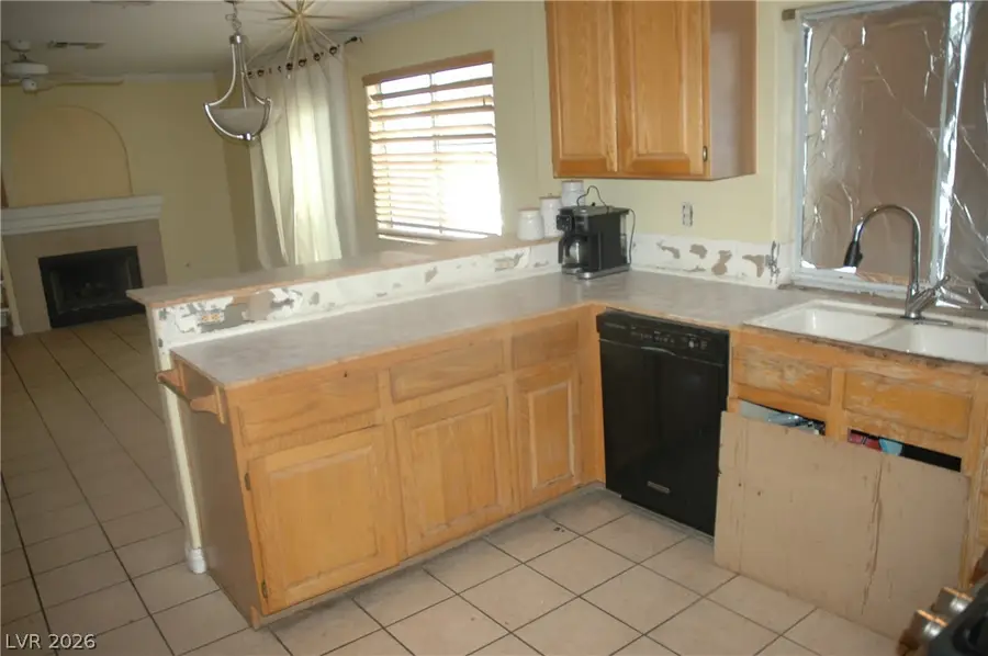 1821 Candle Bright Drive, Henderson, NV 89074 - #3
